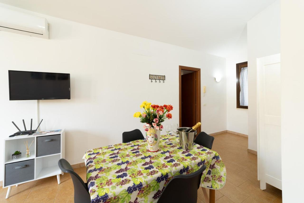 Casa Al Vicolo 99 Apartment Бирги Веки Екстериор снимка