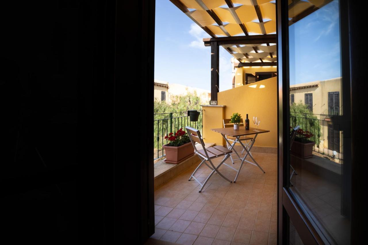 Casa Al Vicolo 99 Apartment Бирги Веки Екстериор снимка