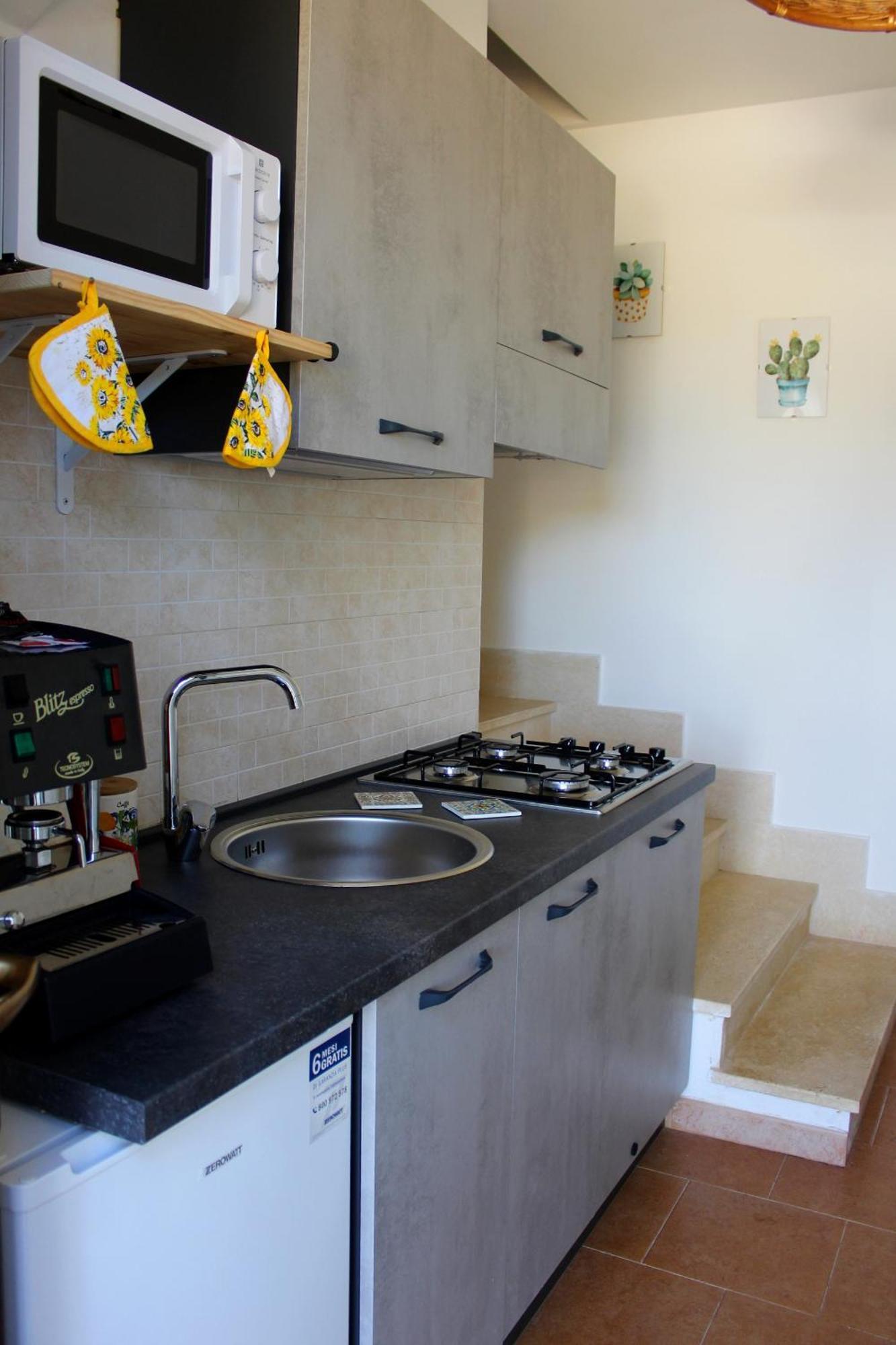 Casa Al Vicolo 99 Apartment Бирги Веки Екстериор снимка