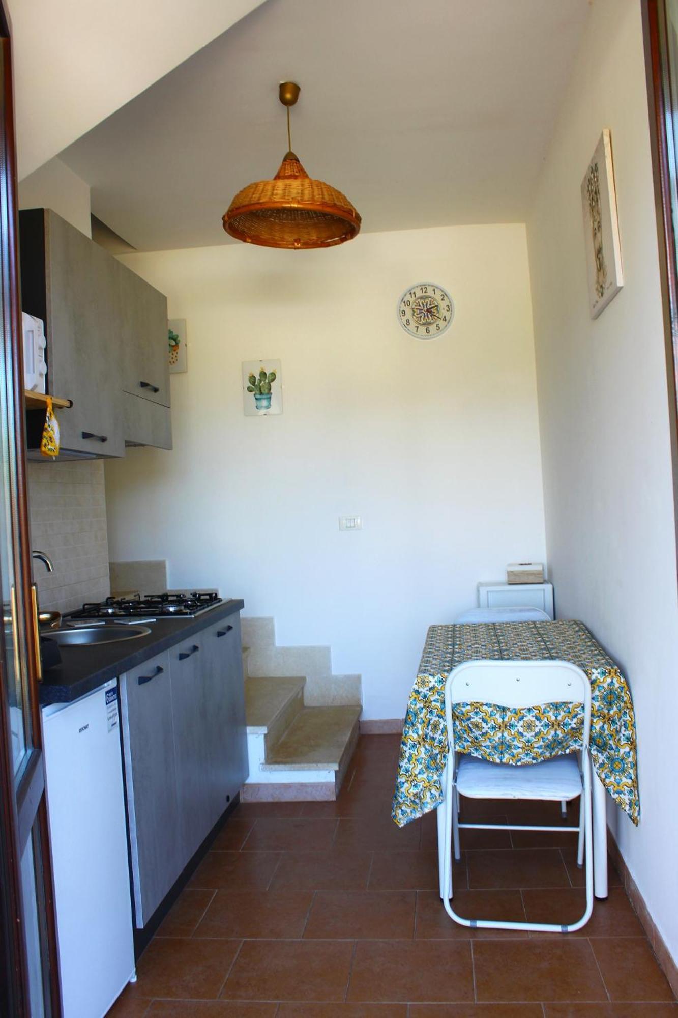 Casa Al Vicolo 99 Apartment Бирги Веки Екстериор снимка